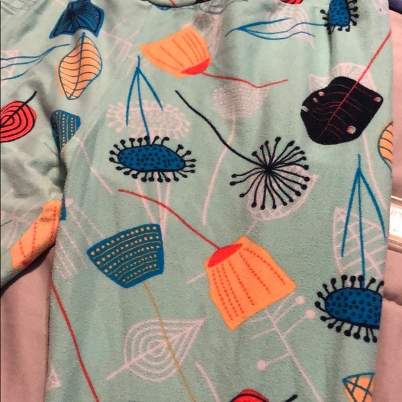 Lularoe leggings - Picture 3 of 3